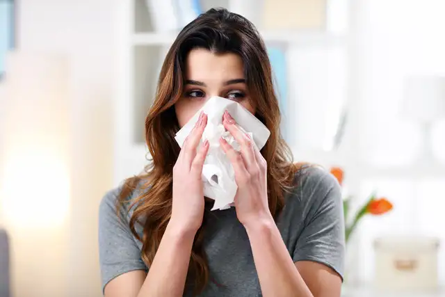 5 monsoon health hacks every office worker should know!