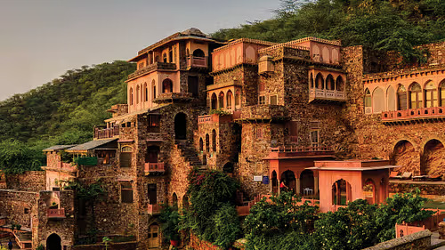 Beyond the hills: 6 weekend escapes from Noida!