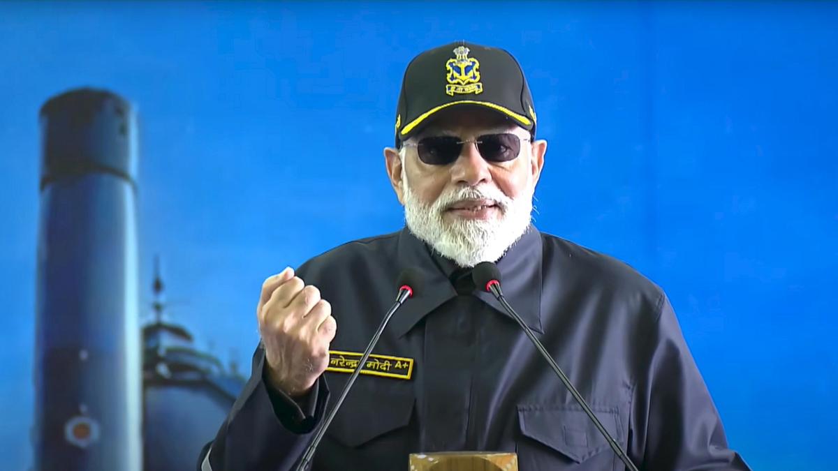 PM Modi celebrates Diwali on INS Vikrant!