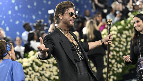Shah Rukh s look = Fashion history made at Met Gala 2025!