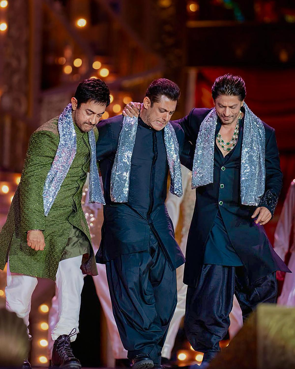 Bollywood’s Iconic Khans Unite in Viral Dance