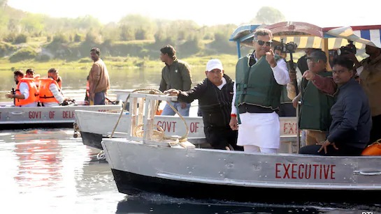 Boat rides in Delhi soon? Government plans water tourism on Yamuna!