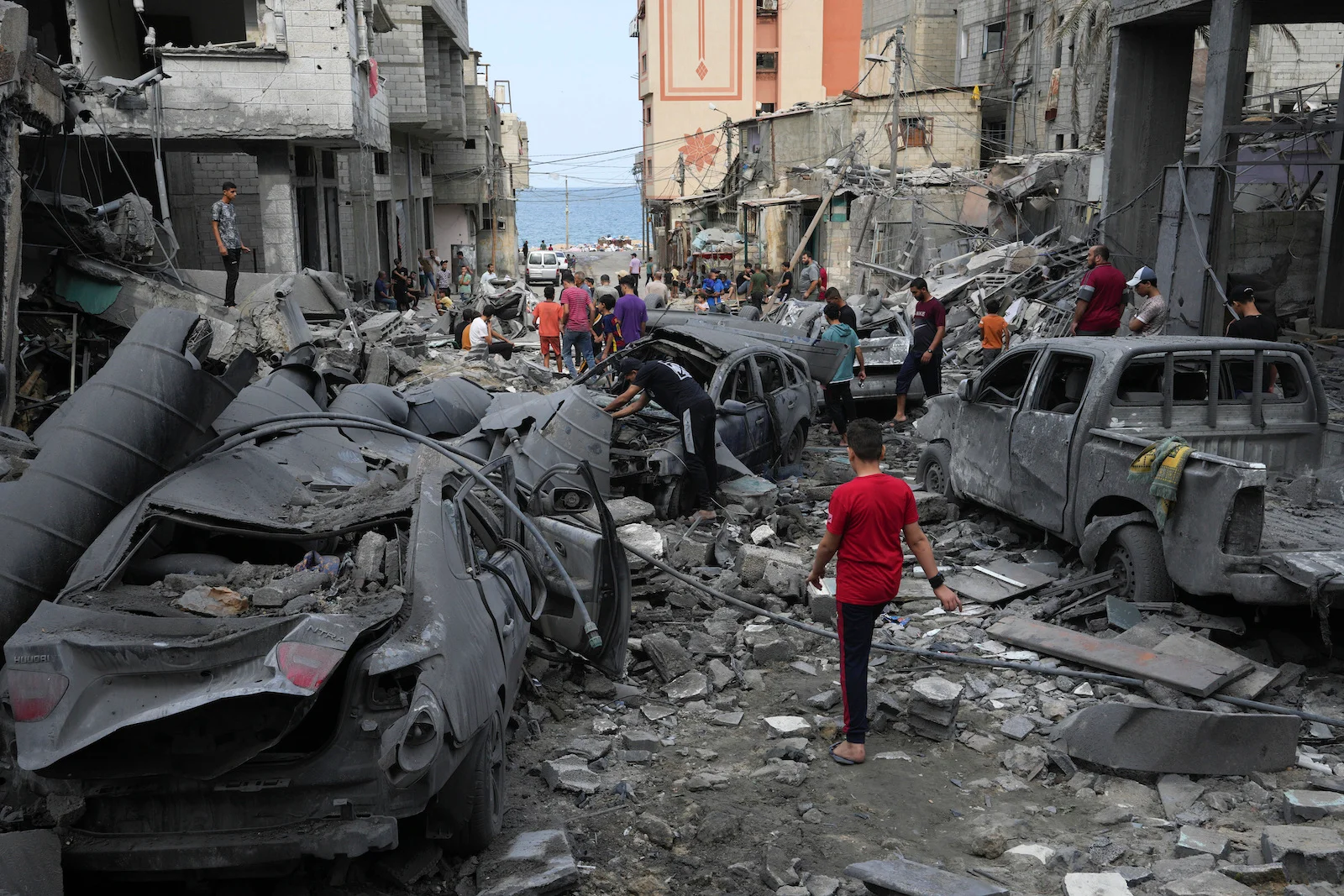 BREAKING: Israel’s Largest Strike on Gaza Since Ceasefire, 200+ Killed!