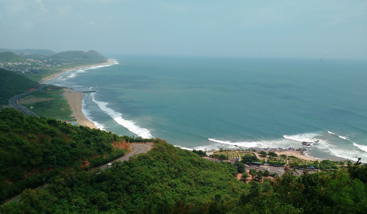 Chill in ‘South India’s Kashmir’ + 4 more serene Vizag escapes!