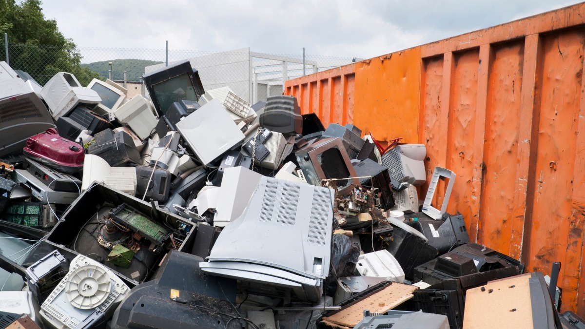 India’s Trash Is Turning Into Gold - And You’re Missing Out!
