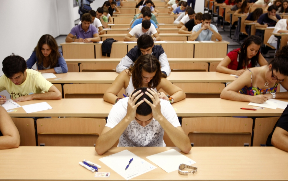 Didn't clear Competitive Exams? Smart ways to bounce back stronger!