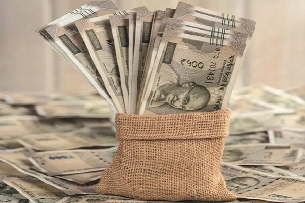 Pay Commission: Who decides government salaries in India?
