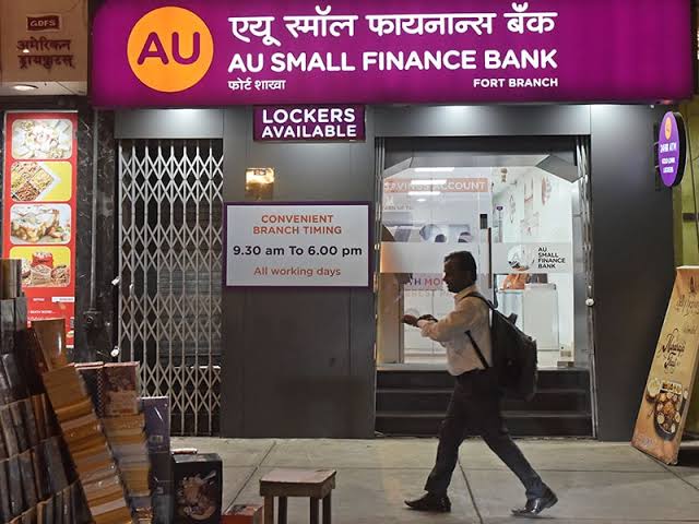 AU's SFB to Universal bank journey explained!