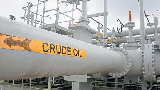 Oil prices dip despite Hormuz tensions!