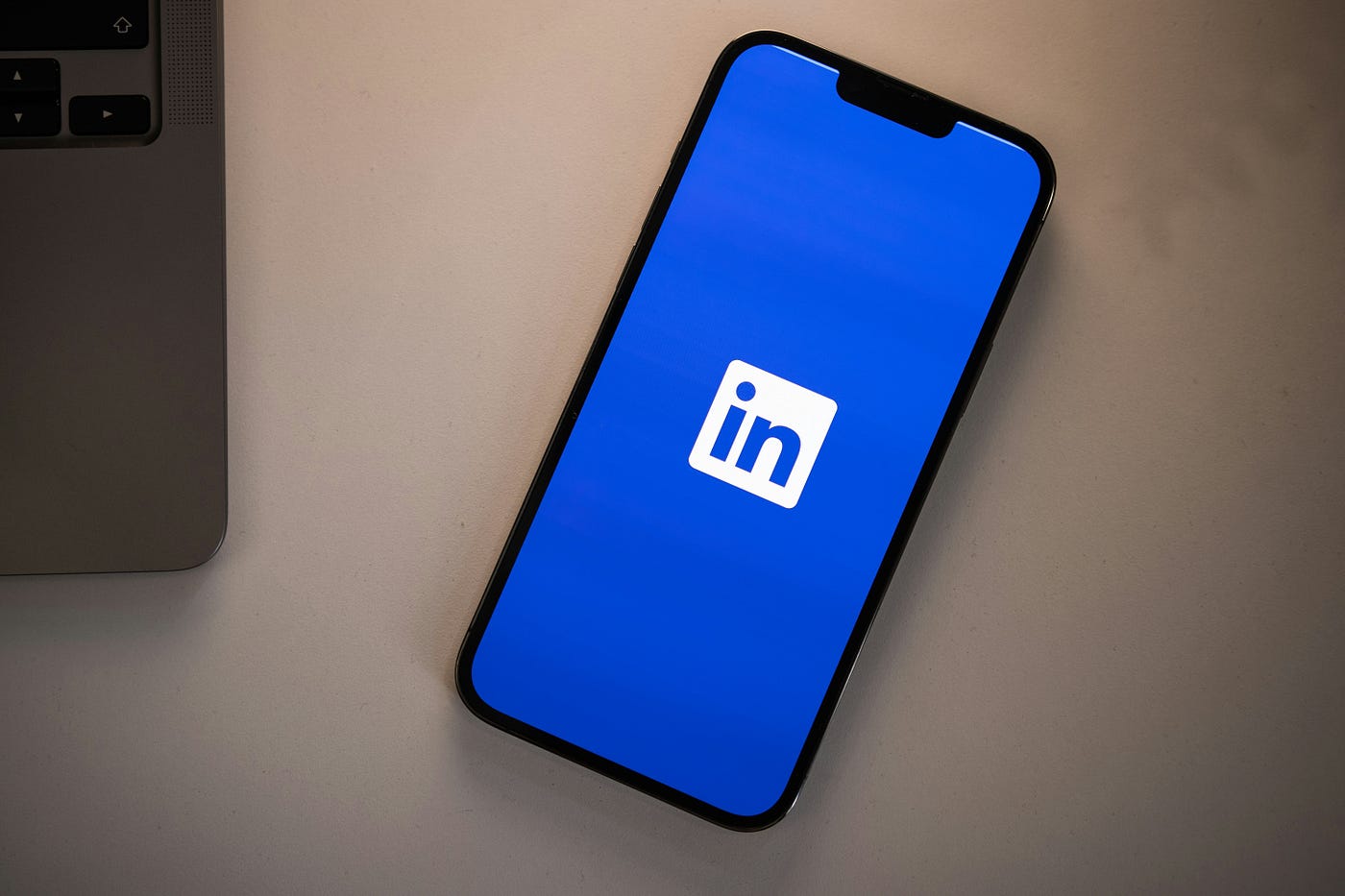 Is “LinkedIn” slowly turning into the internet’s fakest platform?