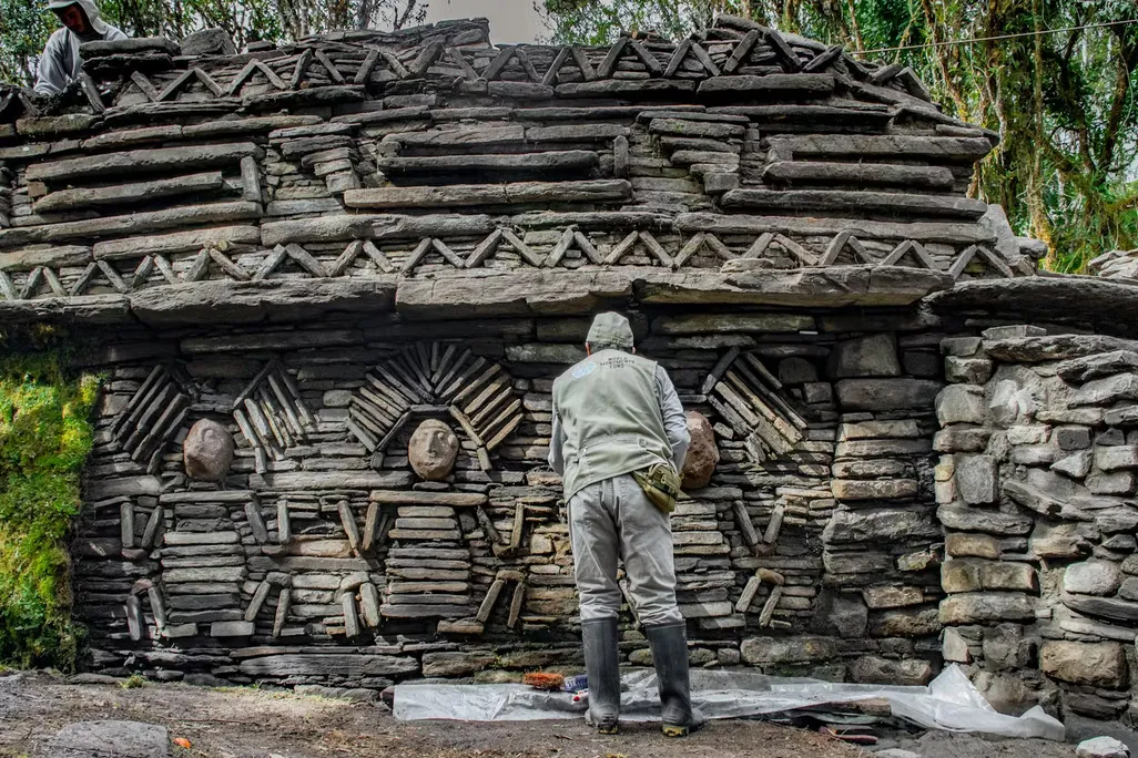Over 100 Ancient Structures Discovered in Peru's Andes Reveal Secrets of Chachapoya Civilization