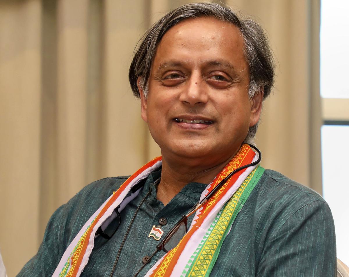 Shashi Tharoor wins prestigious P. Kesavadev literary award 2025!