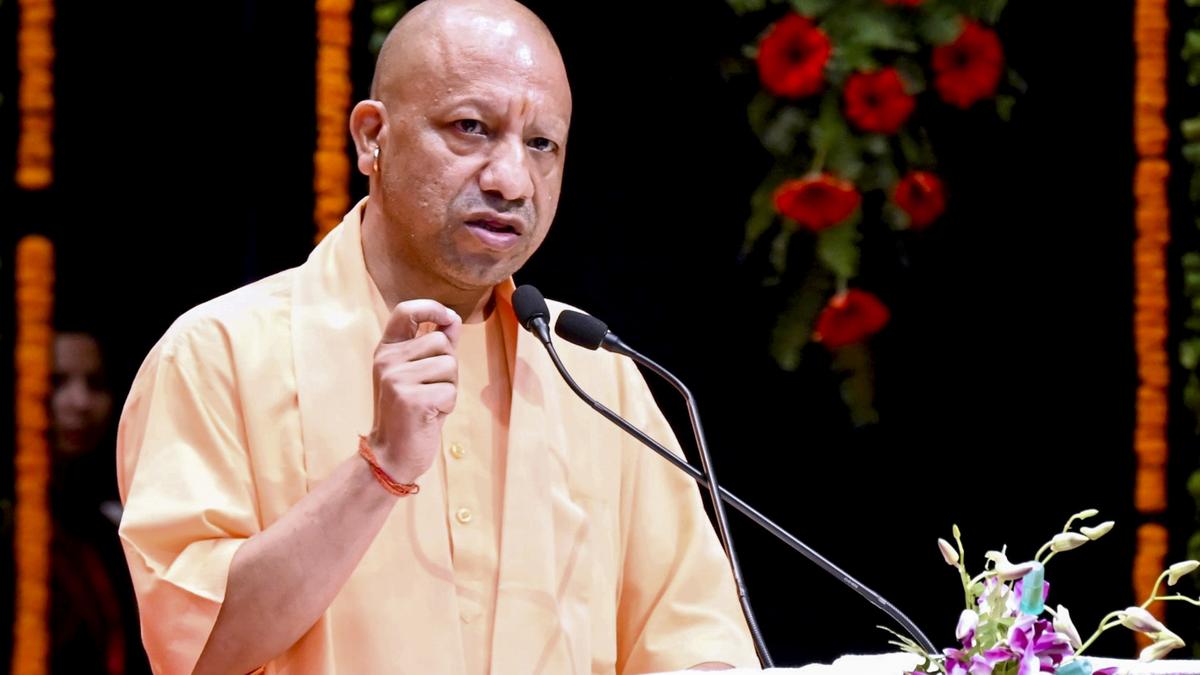 CM Yogi Adityanath warns against attempts to divide Hindus and Sikhs!