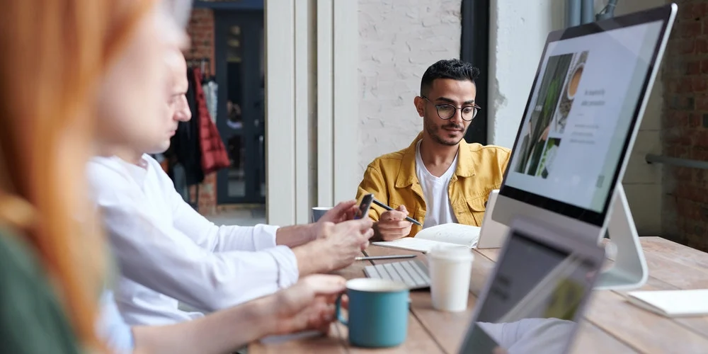 Boost your Workday: 7 Productivity hacks every Professional should know!