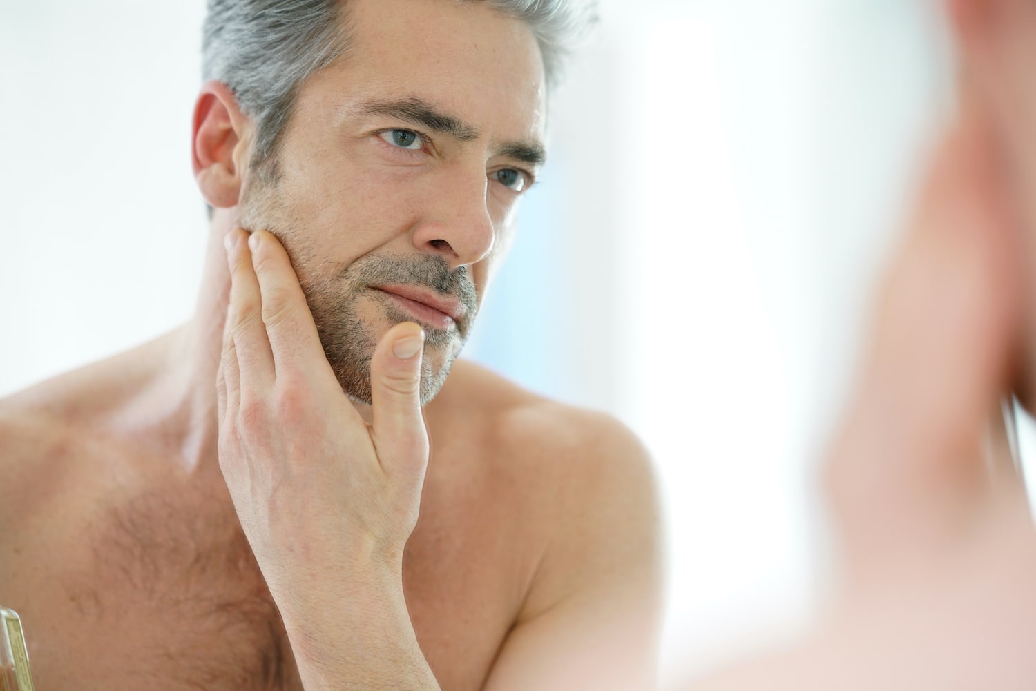 Want to stay youthful? avoid these skin-killing habits