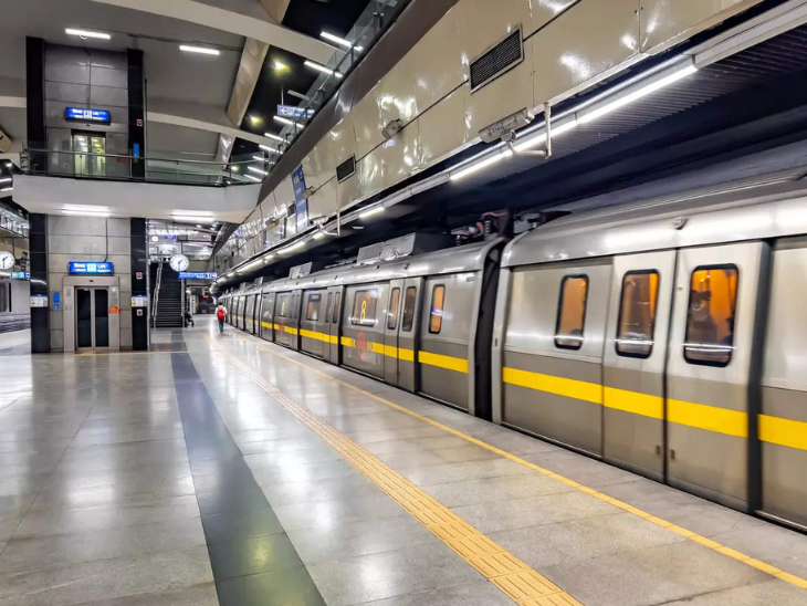 Metro tunnels and dropped calls - Can India finally fix it?