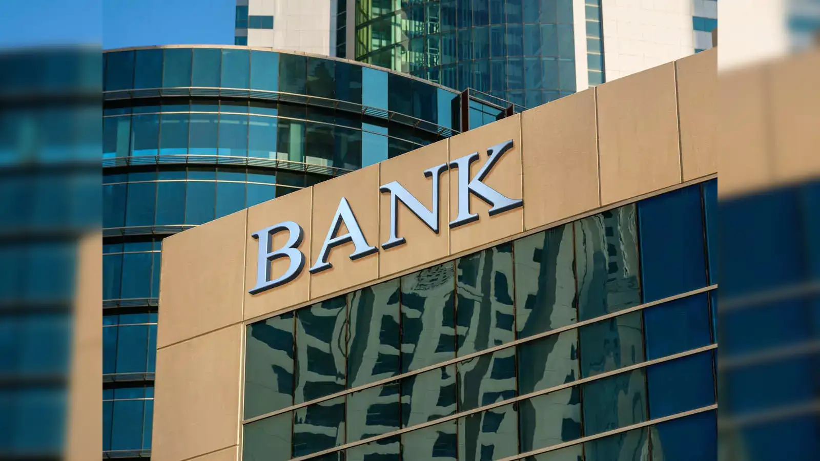 The hidden reason Foreign Banks can’t crack India’s Retail Market!