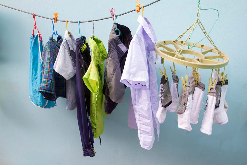 Simple Tips to Keep Your Clothes Fresh and Clean During Monsoon!