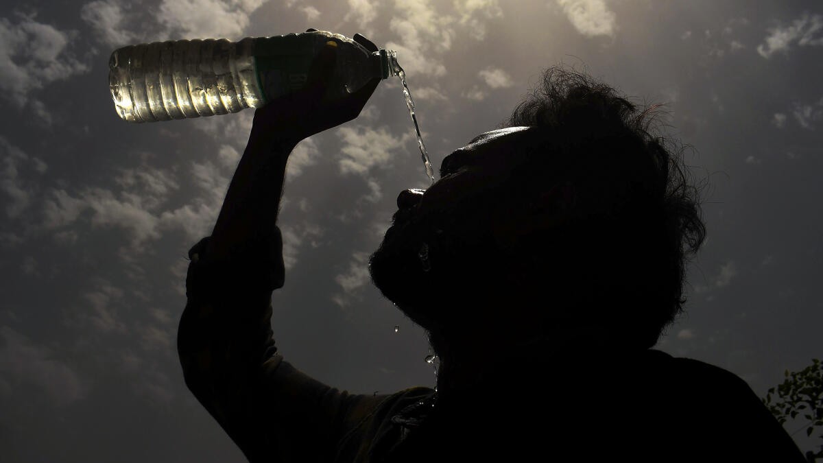 Your skin is under attack—doctors warn of a heatwave epidemic!