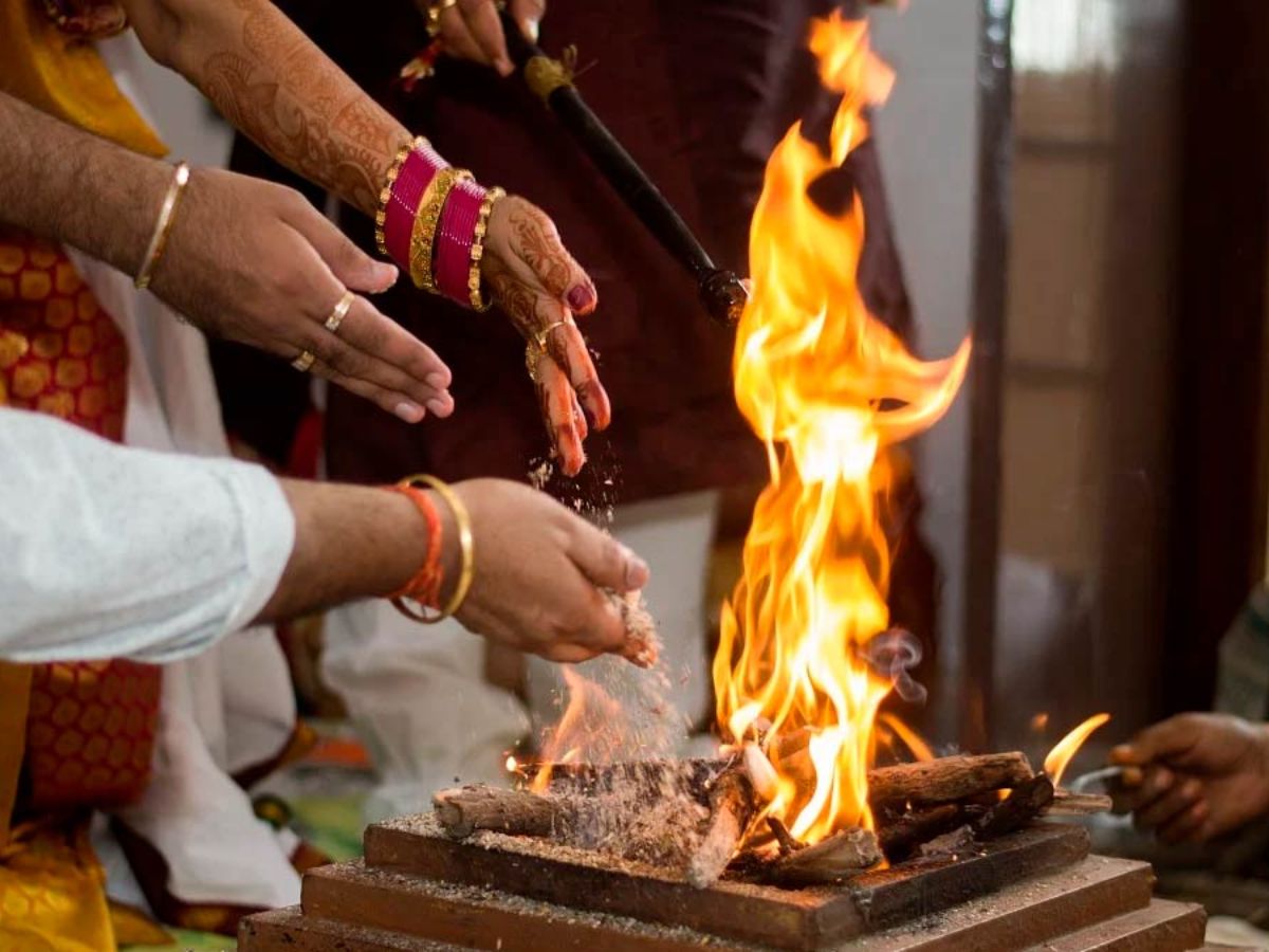 Why do priests chant “Swaha”  The secret every Hindu should know!