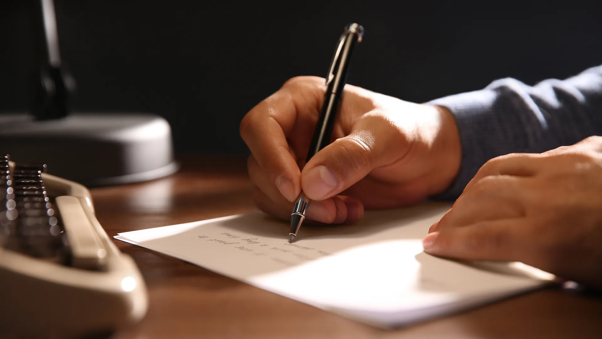 This small writing trick can make content unforgettable…