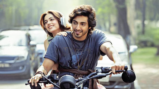 Ahaan & Aneet’s chemistry shines in 'Saiyaara', critics call it ‘Aashiqui 2.0’