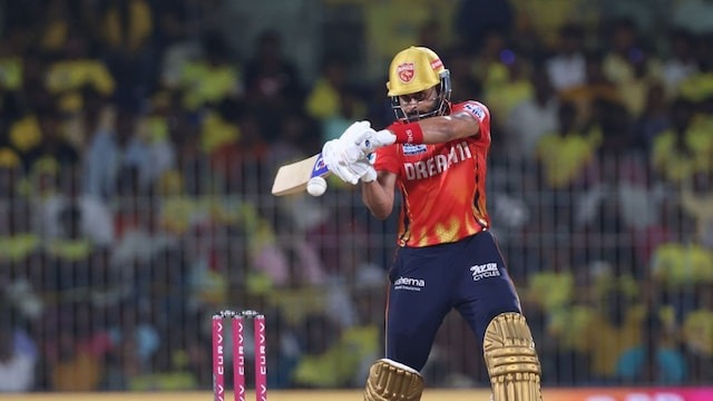 Goodbye Playoffs! Dhoni s CSK sinks as Punjab Kings steal the Show!