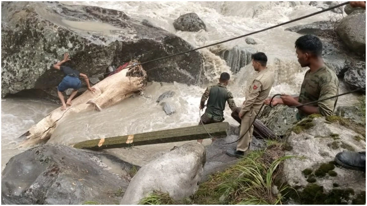 J&K’s Chashoti hit by deadly Cloudburst, rescue operations on!
