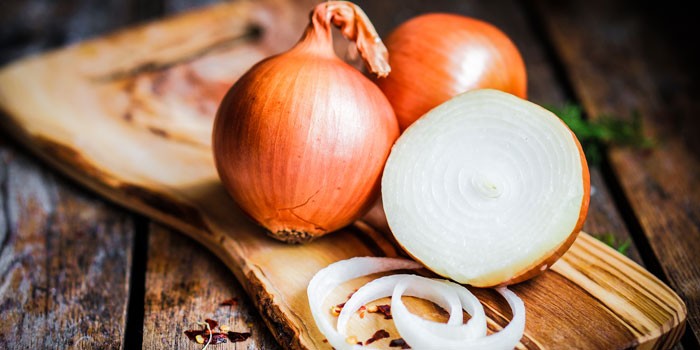 Beat cough instantly with this onion trick!