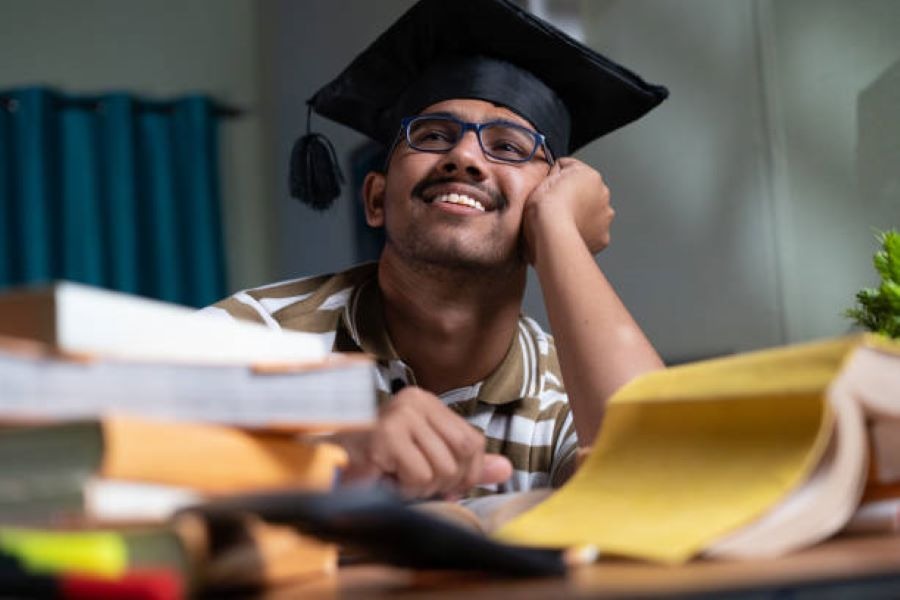 How to choose the right B.Tech branch for a bright future!