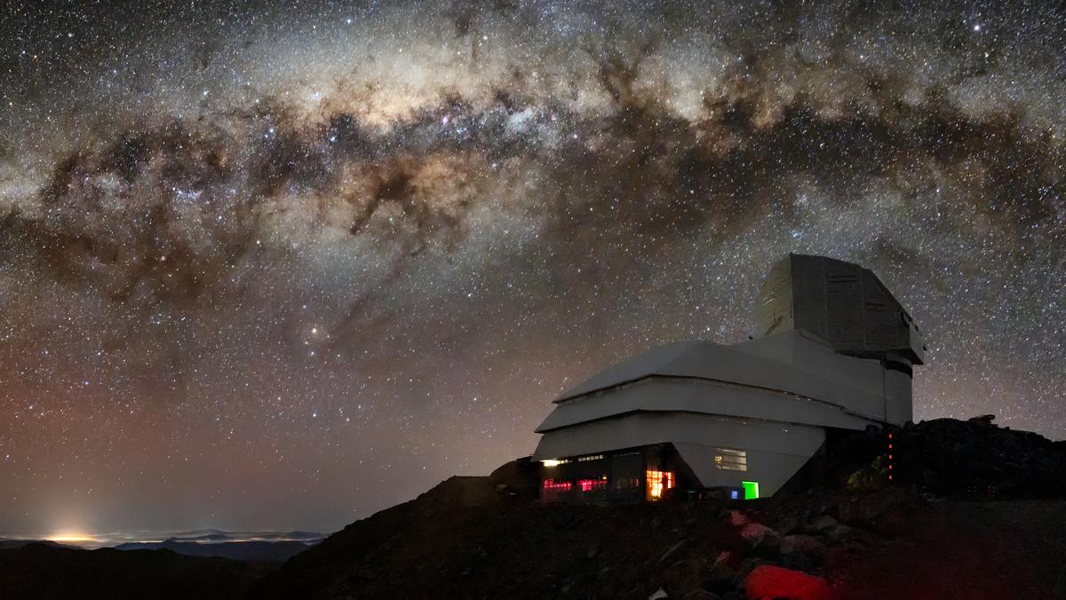 World s largest digital camera captures first glimpse of the Cosmos!