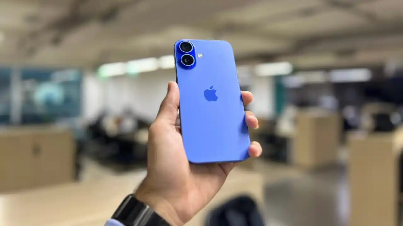 iPhone 16 at ₹69K? Flipkart Freedom Sale Drops Prices Like Never Before!