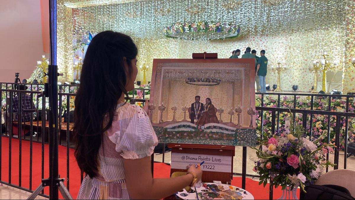 Selfies Are Out - Live Wedding Paintings Are the New Trend!
