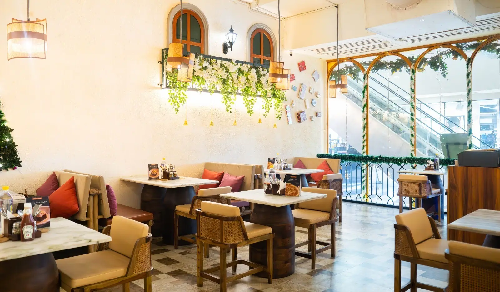 Cafe hopping in Noida  These 10 hidden gems will blow your taste buds!