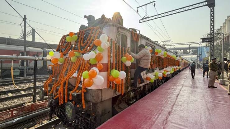 Indian railways unveils 150 festive trains starting september!