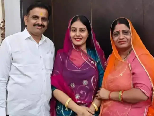 Heartbreaking farewell: Newly‑wed from Rajasthan dies just before reuniting with husband!