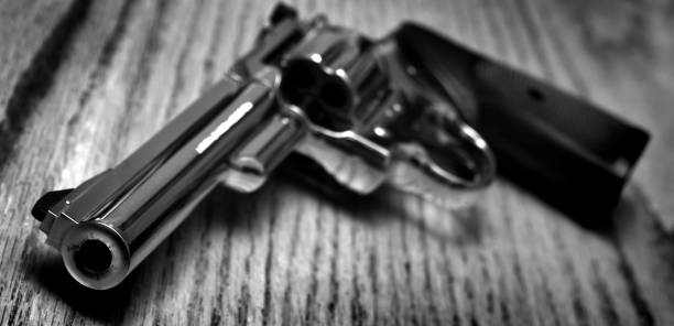 17-year-old shot in Azadpur, 3 suspects missing!