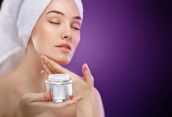 Say goodbye to zits—dermatologist-approved summer skincare is here