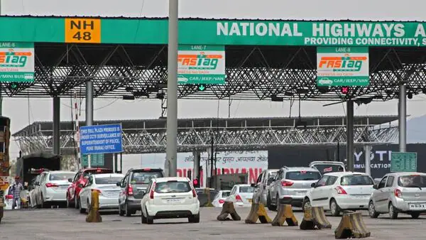 Toll fees cut by 50% on highways with bridges and tunnels!