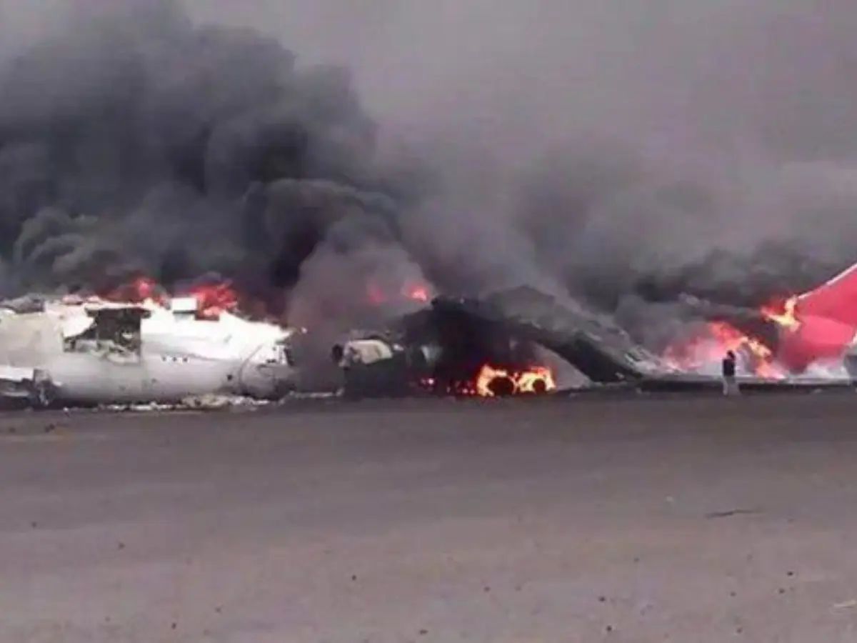 Israel strikes Yemen’s last operational airport, disconnecting it from the world