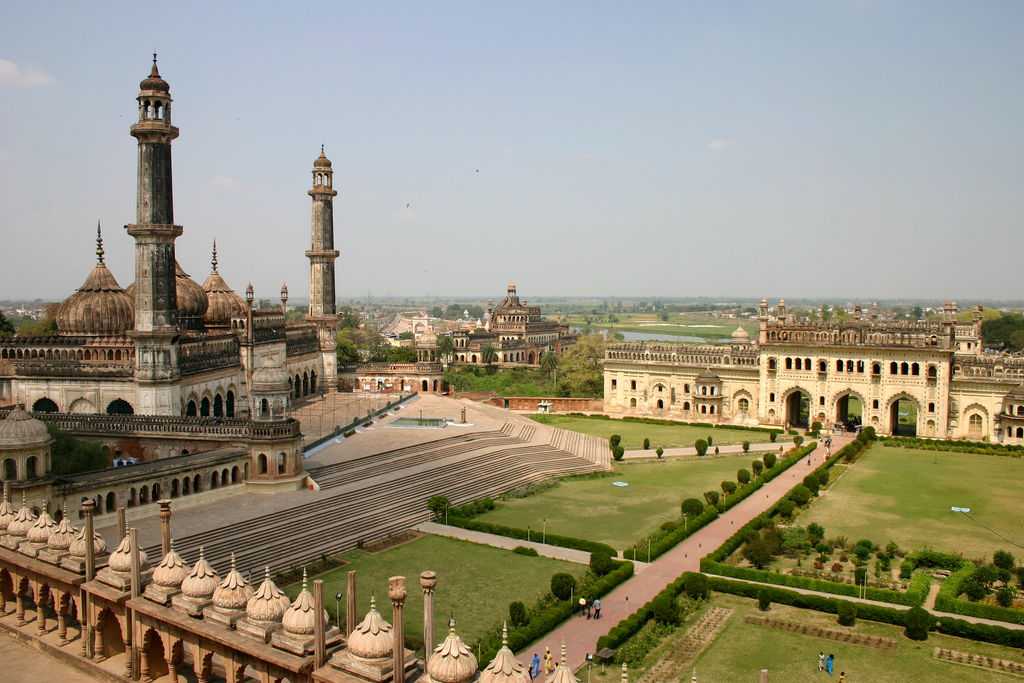 Uttar Pradesh Pulls Ahead With Maximum Tourist Footfall!