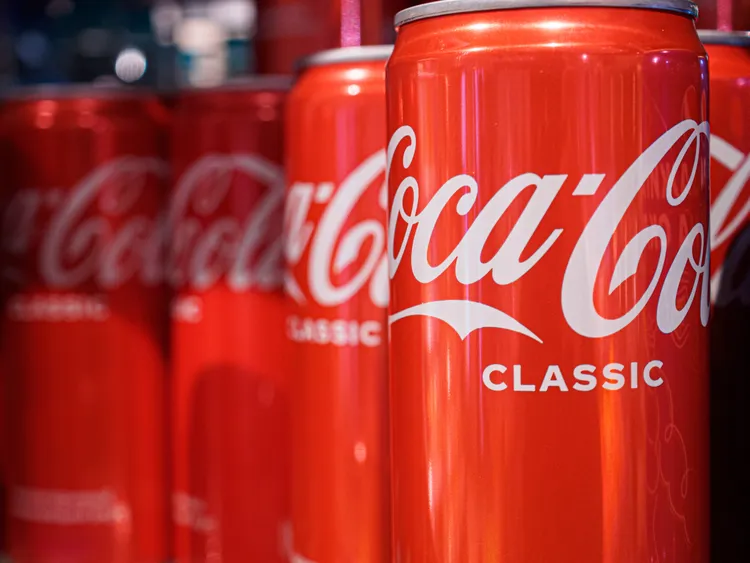 Trump claims win as Coke switches to cane sugar, experts skeptical