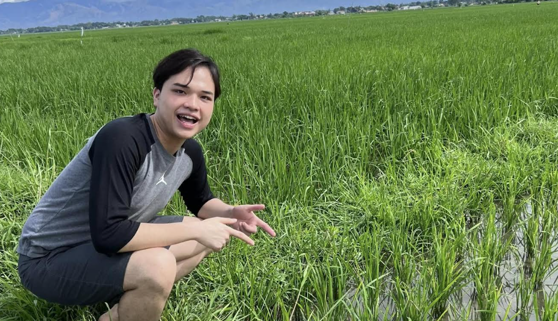 Ateneo student builds AI app to protect farmers from crop loss!