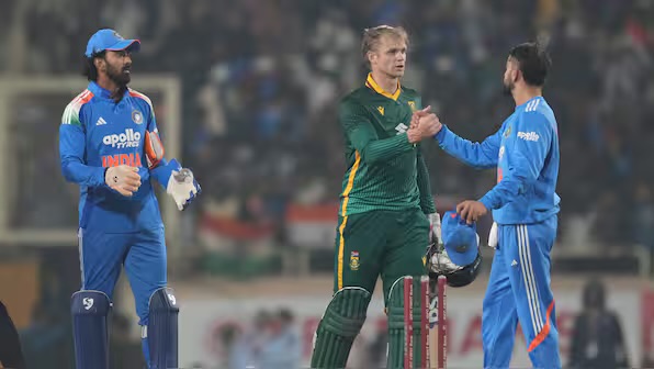 Ranchi Showdown: India Edge Out South Africa in 1st ODI by 17 Runs!
