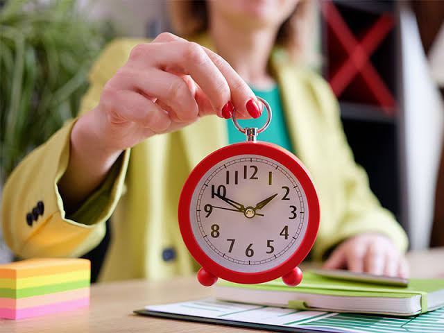 Struggling with focus? 8 self-control tips from the best.