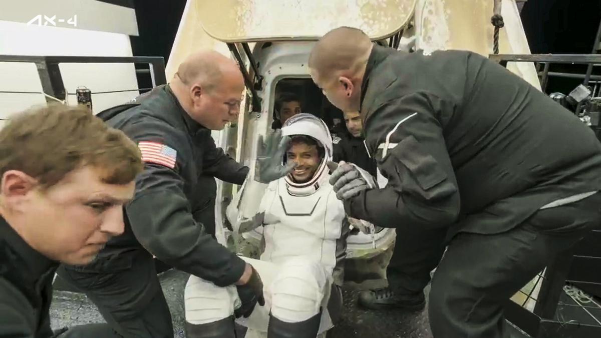 18 days in space. Shubhanshu Shukla returns to earth, intense recovery process begins
