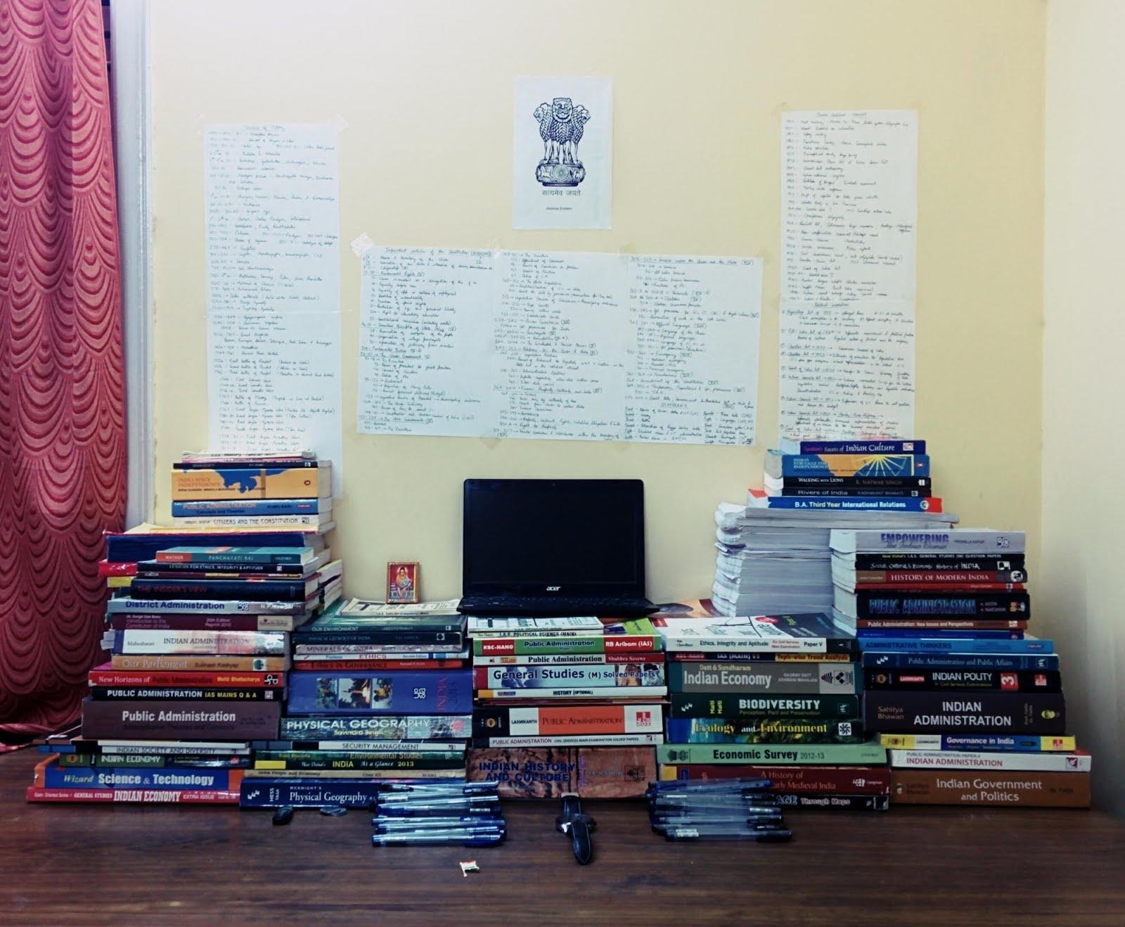 Mock Tests vs Self-Study: Striking the Right balance in UPSC Prep!