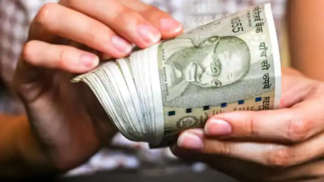 October 1 mega reset: New banking fees, postal tariffs, pension rules revealed!