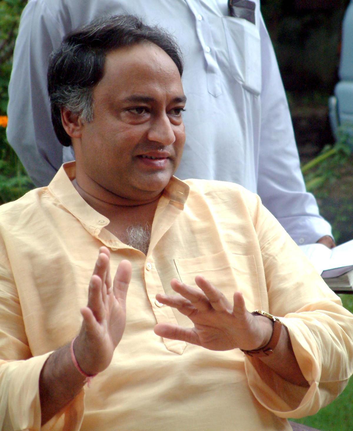 Six-Year ban for speaking out? Congress expels Laxman Singh in dramatic crackdown!