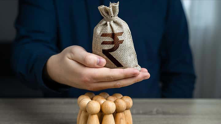 Turn Your SIPs into Wealth: Best Mutual Fund Portfolios for September 2025!